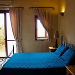 400 Year Old Converted With Private Pool 沙拉
