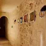 400 Year Old Converted With Private Pool 度假居